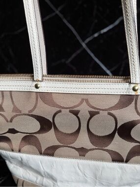 Coach Signature Patent Stripe Tote -Brown/Tan